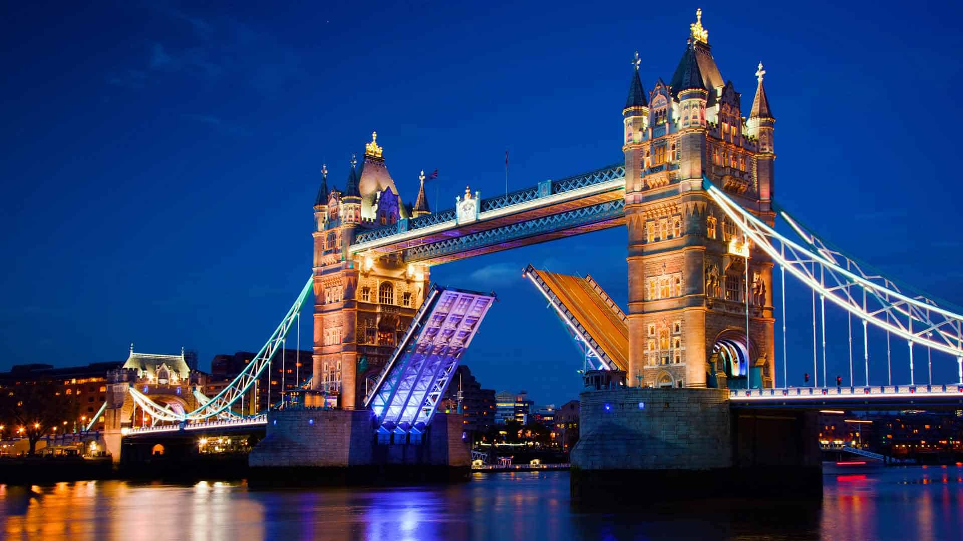 London Tower Bridge - licenced